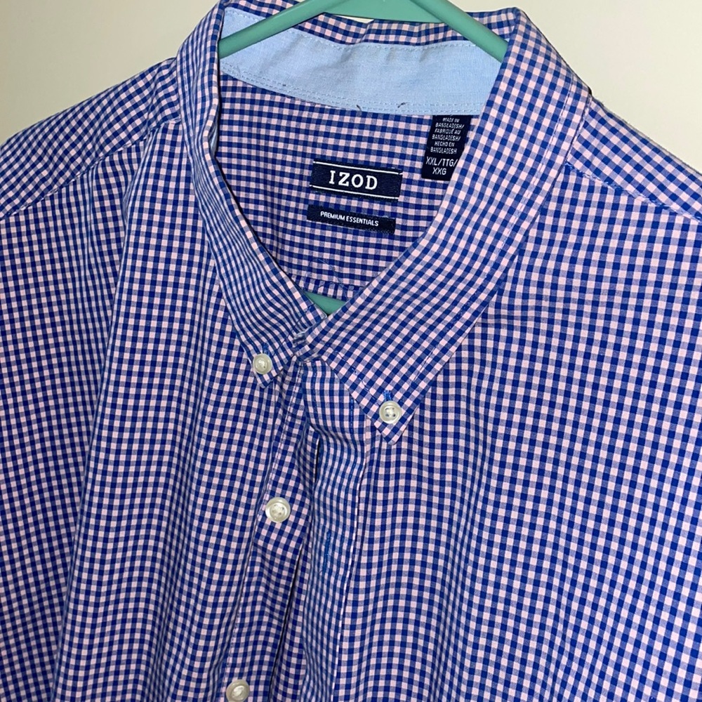 Long sleeve blue and white checkered izod